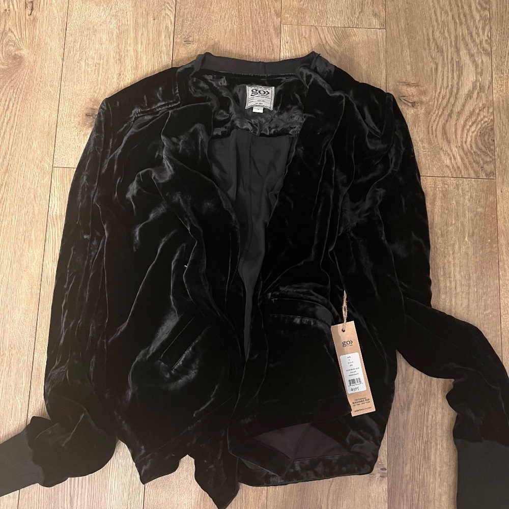go size L velvet jacket